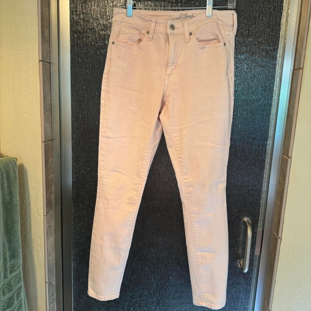 Universal Thread light pink skinny jeans size 4